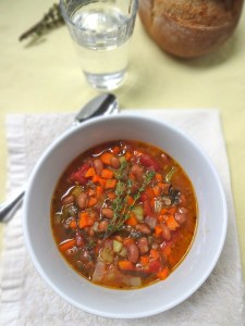 Tuscan Bean Soup © KETMALA’S KITCHEN 2012-13