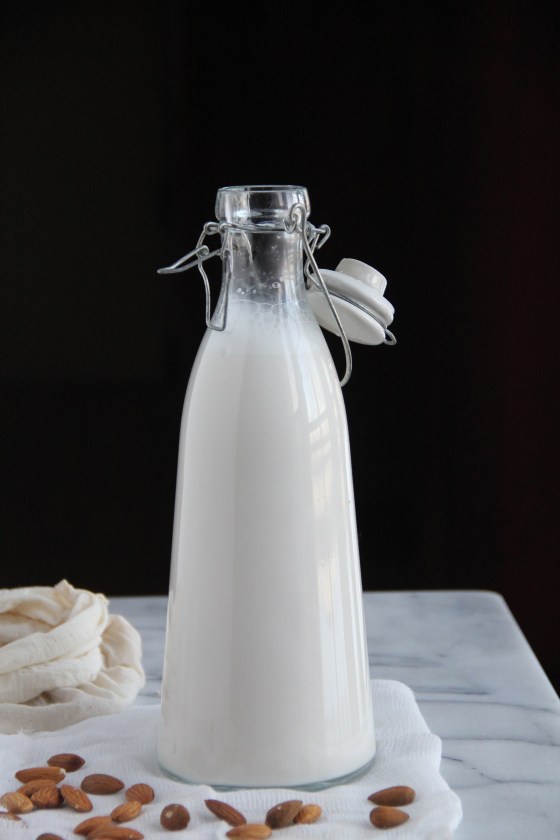 Almond Milk RAW CLASS © KETMALA’S KITCHEN 2014 